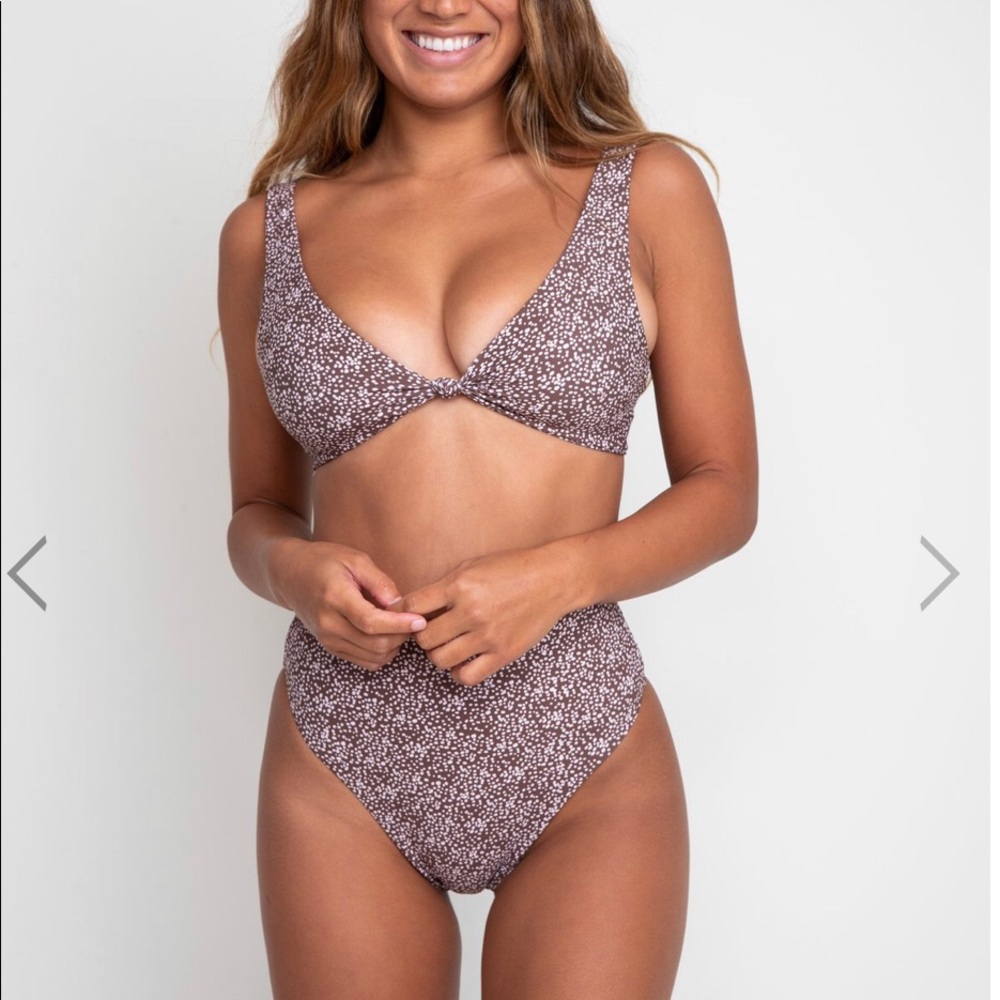 SKATIE Penny Top and Cheryl Bottom